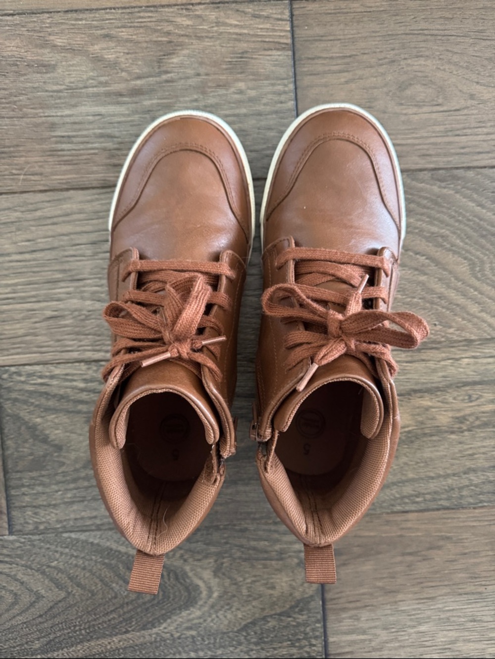 Boys Sneakers Boots in Brown - Picture 3 of 3